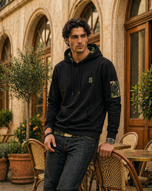 Black Camouflage Cotton hooded t-shirt